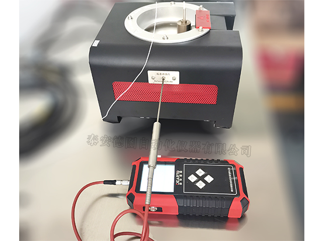 DTWH-10 手持式高精度檢驗(yàn)儀(表面溫度校驗(yàn)爐標(biāo)準(zhǔn)器)